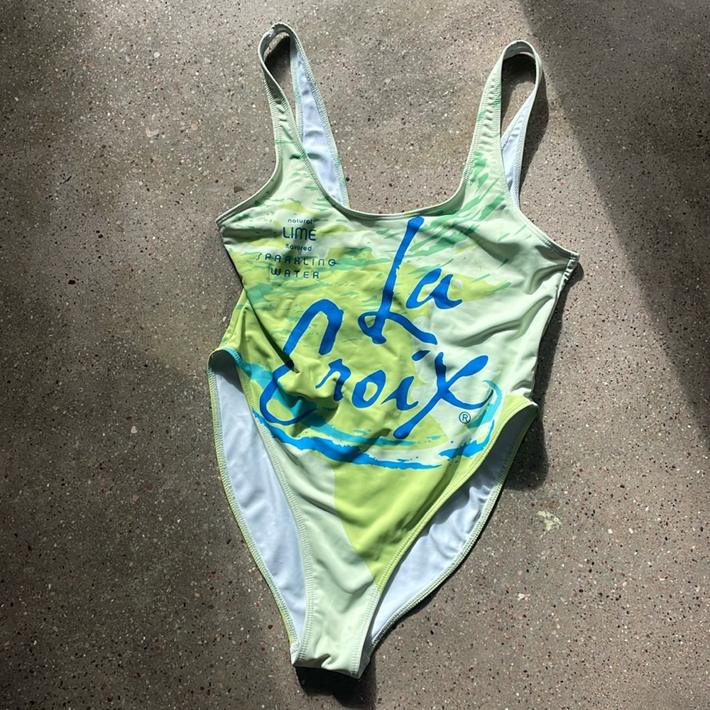 Adorable Lime La Croix swimsuit size XL